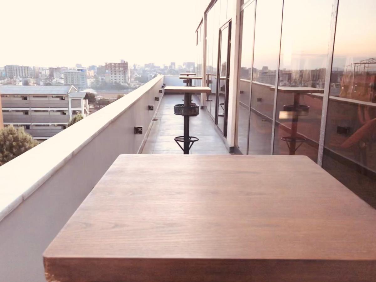 Cot Hotel Addis Ababa Bagian luar foto