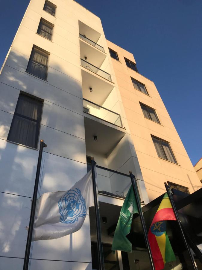 Cot Hotel Addis Ababa Bagian luar foto